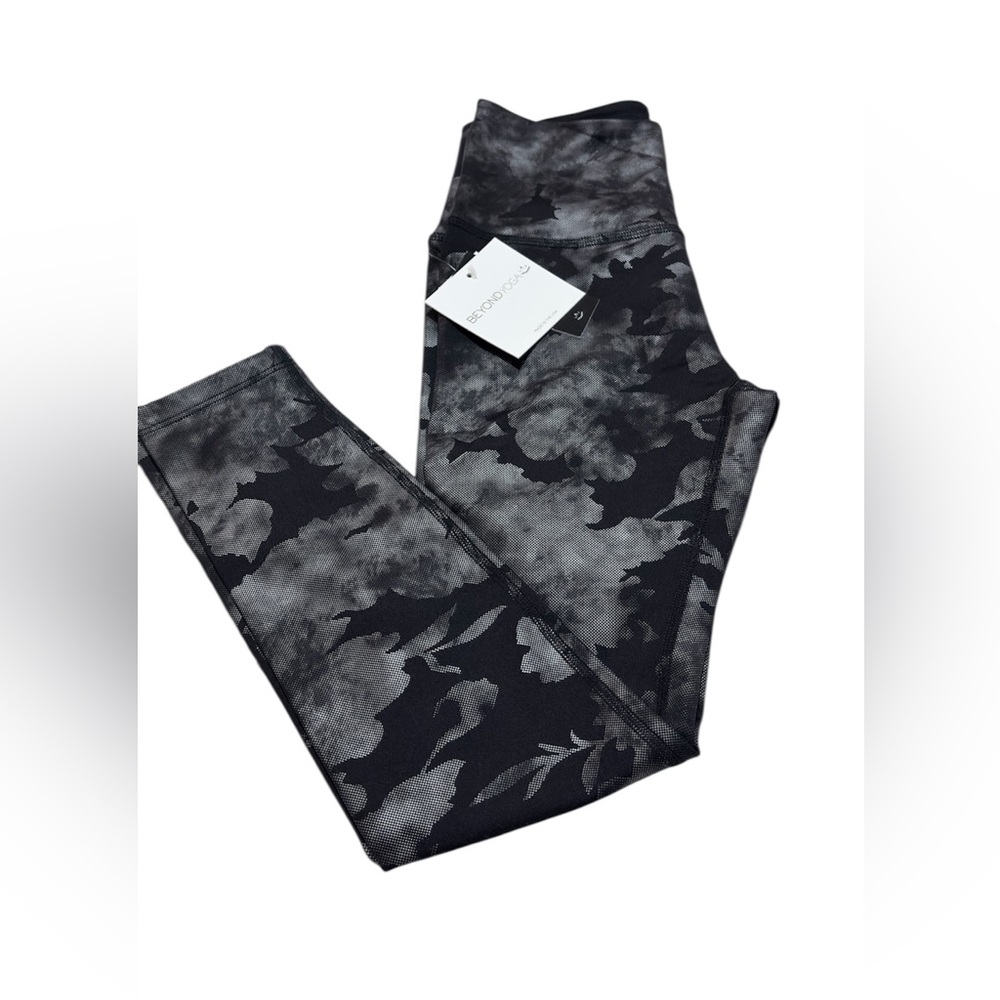 Beyond Yoga Leggings Foil Floral S Black Grey Limited Edition